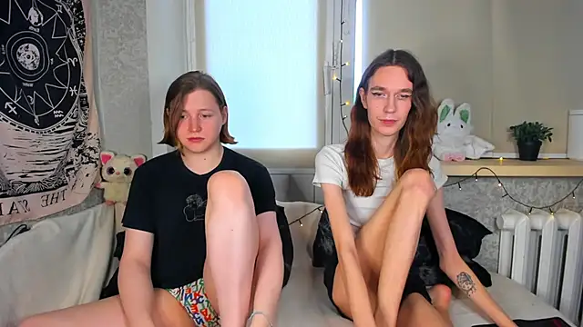 Calvin and Kevin online show from January 8, 5:32 am