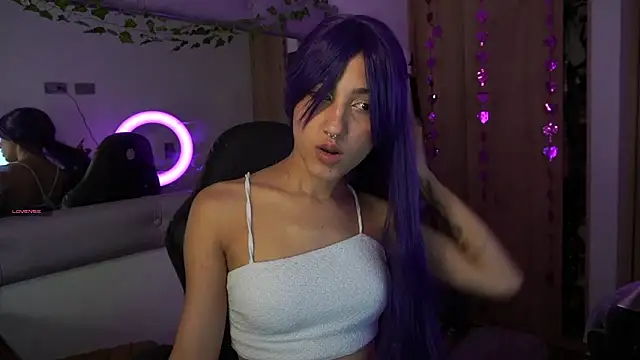 MissKorah online show from March 11, 11:37 pm