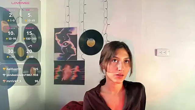 MissKorah online show from March 21, 10:06 pm