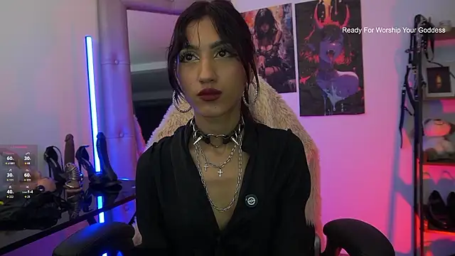 MissKorah online show from February 28, 11:50 pm