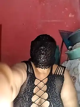 Snapshot of naughtygrannyXXX chatting on December 22, 7:21 pm naughtygrannyXXX online show from December 22, 7:21 pm