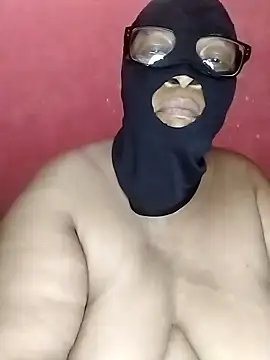 Snapshot of naughtygrannyXXX chatting on October 20, 6:19 pm naughtygrannyXXX online show from October 20, 6:19 pm