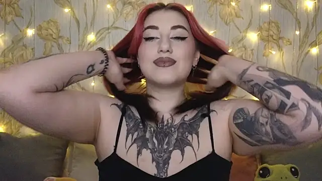 Kimpossible1 online show from December 2, 10:28 am