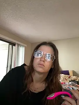 SafeinouterSpace online show from November 18, 7:29 pm