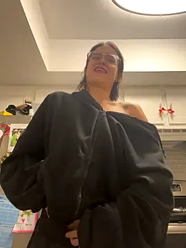 SafeinouterSpace online show from December 14, 7:58 am