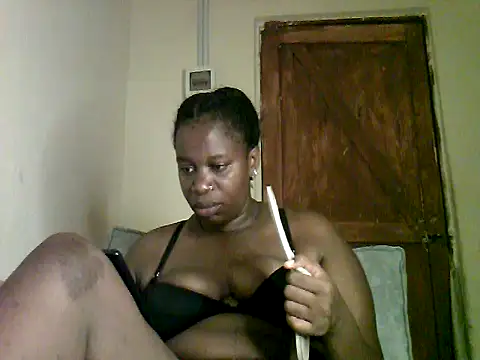 Snapshot of Sexy_valentine001 chatting on October 21, 9:04 pm Sexy valentine001 online show from October 21, 9:04 pm