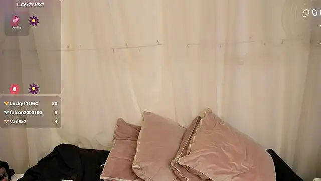 samantha-black online show from January 30, 8:43 am