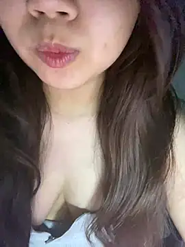 Hotellinh12 online show from March 15, 5:48 pm