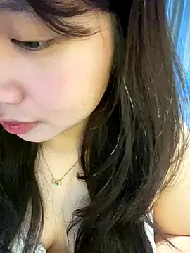 Hotellinh12 online show from September 30, 4:23 pm