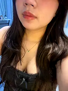 Hotellinh12 online show from October 13, 3:23 pm