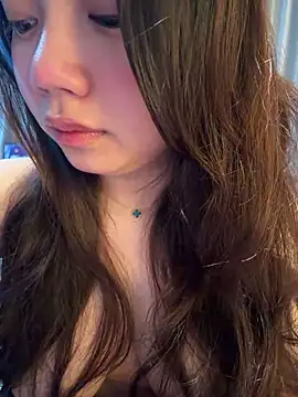 Hotellinh12 online show from May 11, 2:12 pm