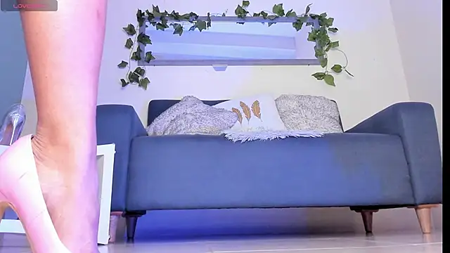 Snapshot of thais_dreams chatting on February 8, 12:50 pm thais dreams online show from February 8, 12:50 pm