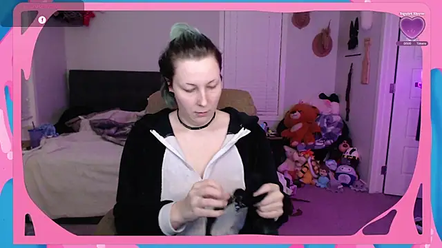 CirqueNoirBlu online show from October 10, 3:38 am