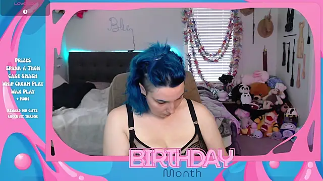 Snapshot of CirqueNoirBlu chatting on July 15, 3:12 am CirqueNoirBlu online show from July 15, 3:12 am