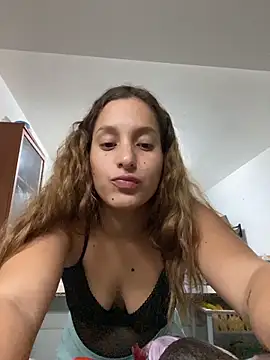 Agnescruzz online show from March 3, 7:42 pm