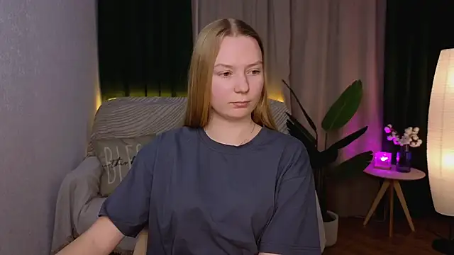 CarolynCohen   online show from January 19, 4:54 am