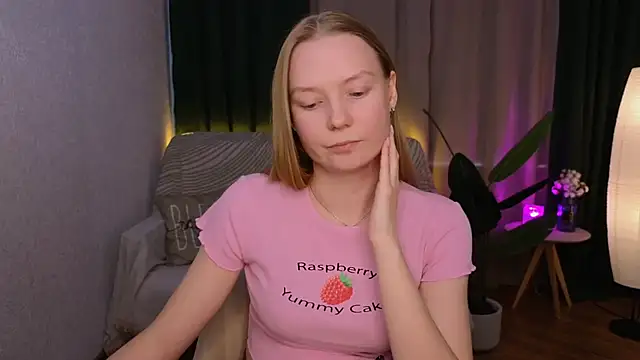 CarolynCohen   online show from February 21, 5:13 am