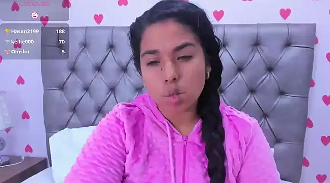 Snapshot of hurrem_had chatting on February 21, 5:56 am hurrem had online show from February 21, 5:56 am