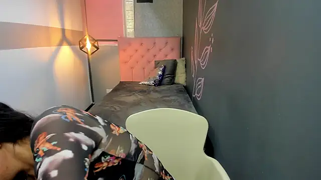 GiaFox  online show from February 6, 3:41 pm