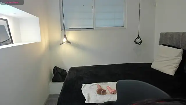 GiaFox  online show from February 14, 9:11 pm