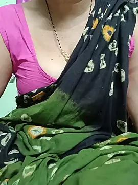 Snapshot of Rosy-B chatting on July 5, 5:20 pm Rosy-B online show from July 5, 5:20 pm
