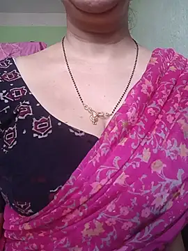 Snapshot of Rosy-B chatting on July 14, 10:21 am Rosy-B online show from July 14, 10:21 am