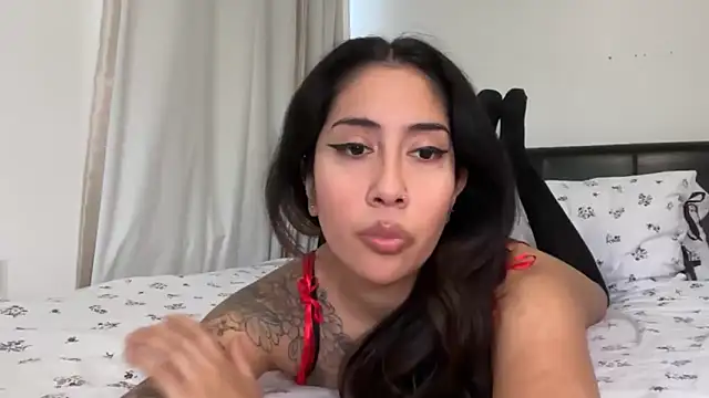 Snapshot of LorenaAnderson chatting on December 5, 2:47 pm LorenaAnderson online show from December 5, 2:47 pm