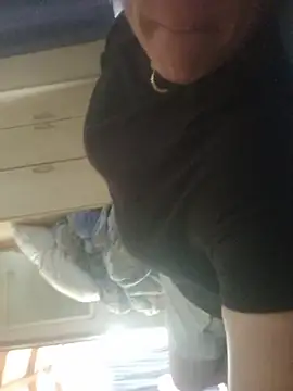 Off the Lesh online show from November 21, 12:32 am