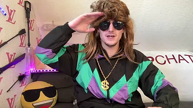 Snapshot of Cookieboy88 chatting on February 14, 3:42 pm Cookieboy88 online show from February 14, 3:42 pm