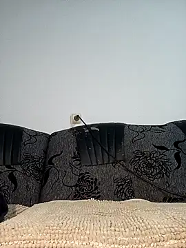 mayk18cm online show from December 19, 2:12 am