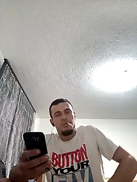 mayk18cm online show from December 31, 7:53 am