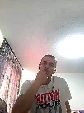 mayk18cm online show from December 31, 1:19 pm