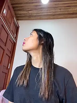 Valentinabaker online show from January 24, 9:06 am