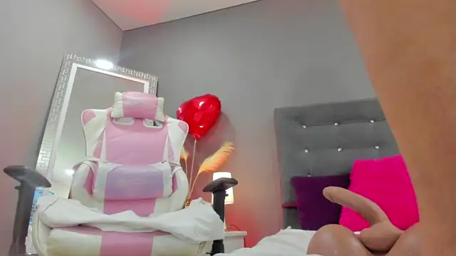 AriaRusso online show from February 15, 4:14 am