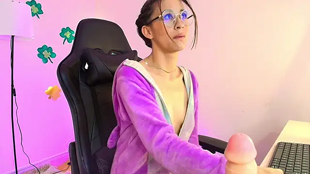 DeepAnalAddict online show from March 22, 10:28 am