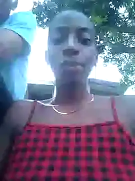 Snapshot of spicycouplex chatting on October 13, 10:54 pm spicycouplex online show from October 13, 10:54 pm