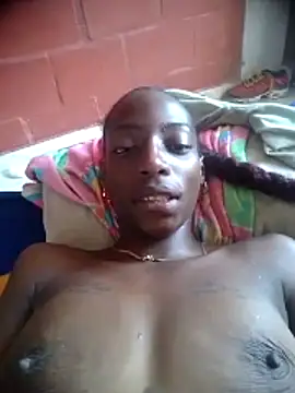 Snapshot of spicycouplex chatting on June 1, 9:38 pm spicycouplex online show from June 1, 9:38 pm