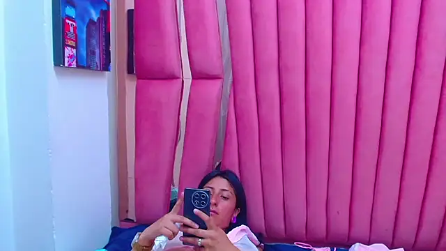 Cameron cutte online show from February 8, 6:12 am