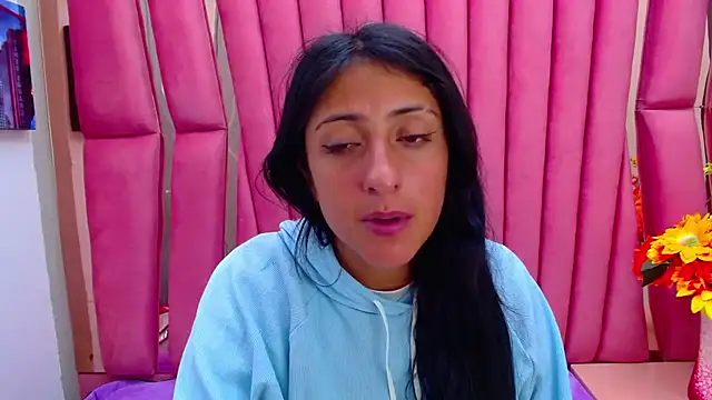 Cameron cutte online show from February 12, 2:45 am