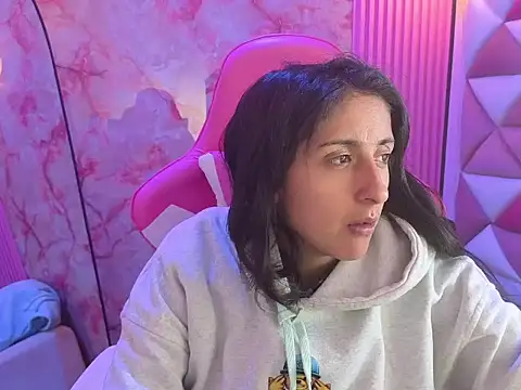 Snapshot of Cameron_cutte chatting on March 20, 3:33 am Cameron cutte online show from March 20, 3:33 am