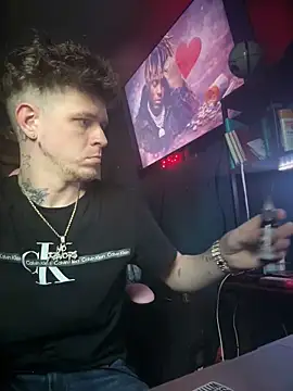 traejddd online show from June 1, 12:51 pm