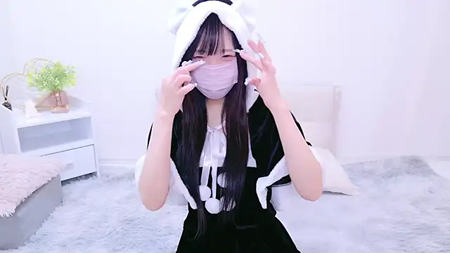 Snapshot of Suzu_ch_xx chatting on December 26, 9:37 pm Suzu ch xx online show from December 26, 9:37 pm