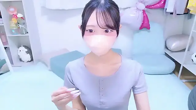 Snapshot of Suzu_ch_xx chatting on July 19, 1:15 pm Suzu ch xx online show from July 19, 1:15 pm