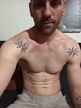 Aian09 online show from April 17, 9:40 pm