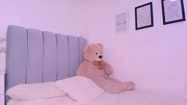DannaHyde online show from June 23, 4:16 pm