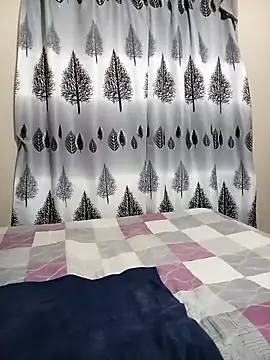 FreakyAngel3X online show from April 6, 5:47 pm