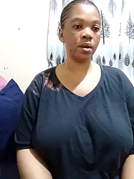 Snapshot of FreakyAngel3X chatting on April 22, 6:20 pm FreakyAngel3X online show from April 22, 6:20 pm