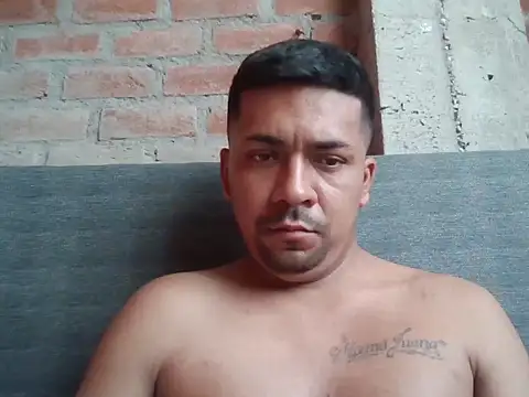 Jhon Hot69 online show from November 27, 8:33 pm