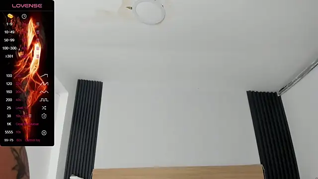 Chiqui milk  online show from November 25, 7:03 pm