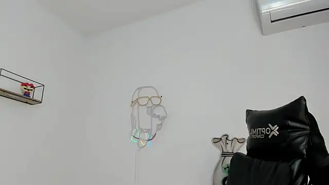 dikey 62 online show from March 14, 10:50 am